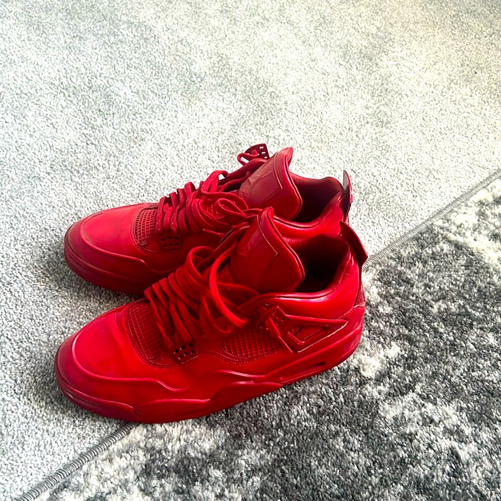 Fairly used Jordan 4 11 lab